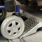 MOTTEZ horganyzott acél járdabejárati rámpa - 1 tonna