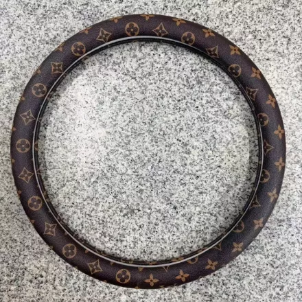 Kormányvédő Sötétbarna Mintás, 37-39cm